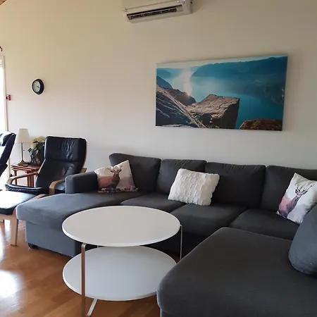 Apartman Gjestegard *