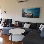 Apartment Skaland Gjestegard *